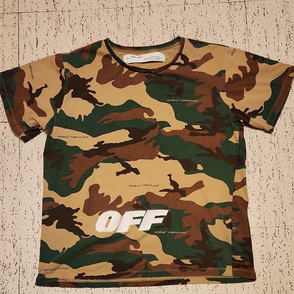 Off White Main Label Embroidered Distressed Camo AOP T-Shirt Vintage
